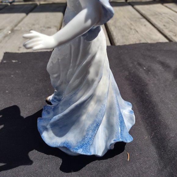 Stunning! Lore Friedrich Groenau figure for Rosenthal Germany, "Melody"- minty - Picture 5 of 8